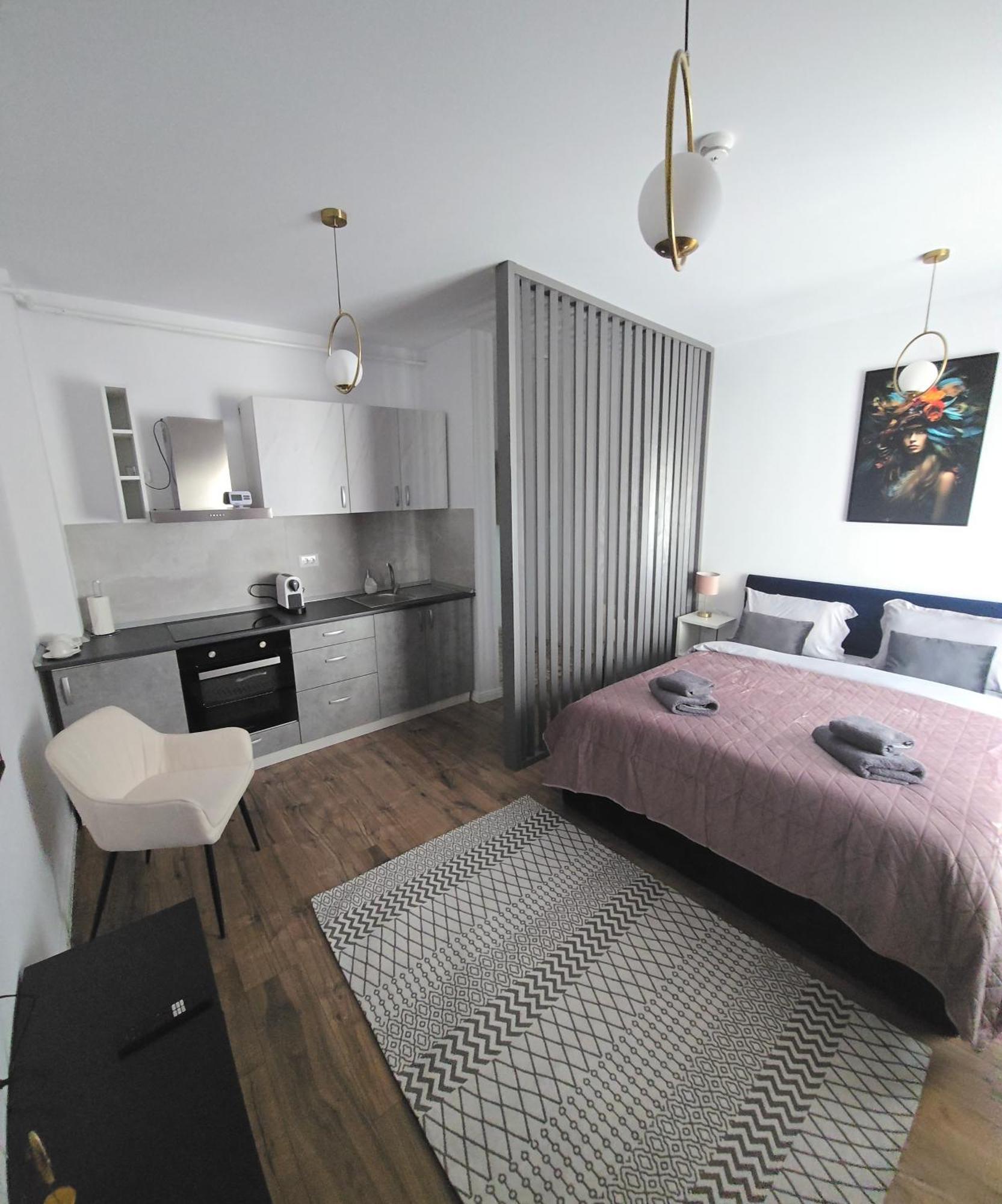 Uve Residence & Spa Piatra Neamţ Quarto foto